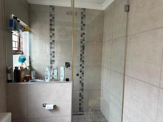 6 Bedroom Property for Sale in Tijgerhof Western Cape